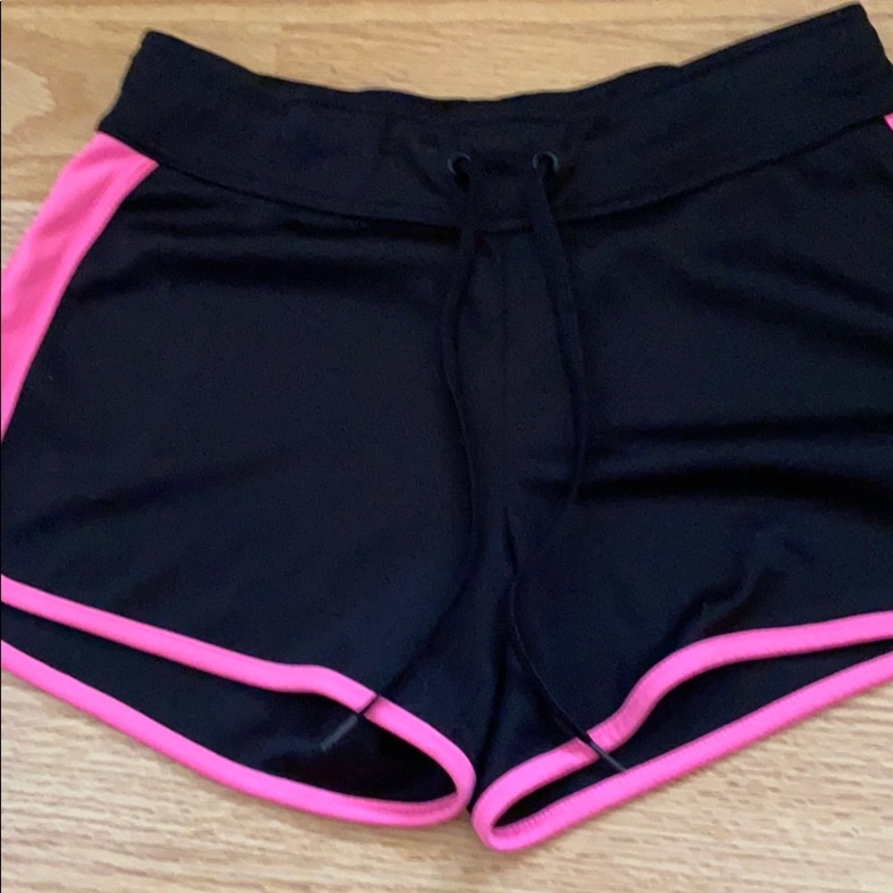 Women’s shorts